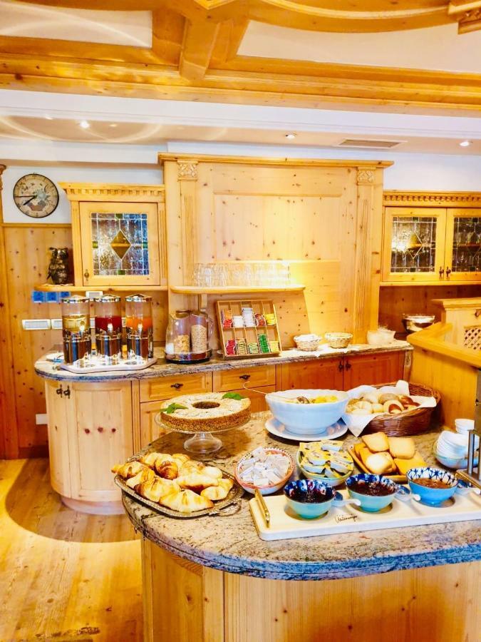 B&B Bracun Corvara In Badia Eksteriør bilde